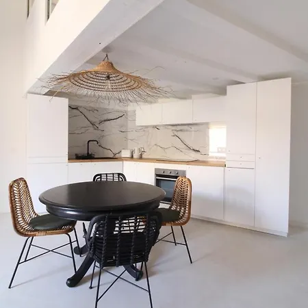 Eva - - Centre - Wifi *